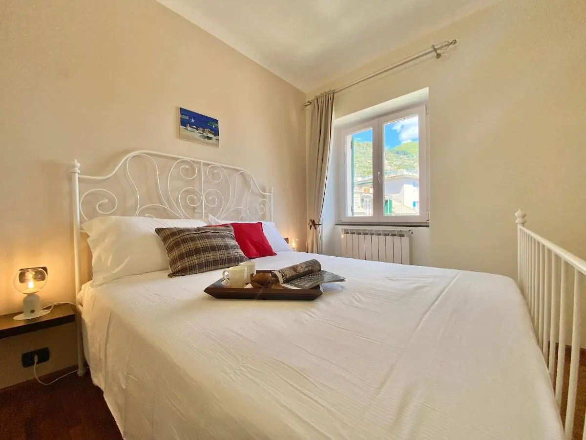 Casaviva - Lovely Seaview Trilo In Genova Nervi Apartment