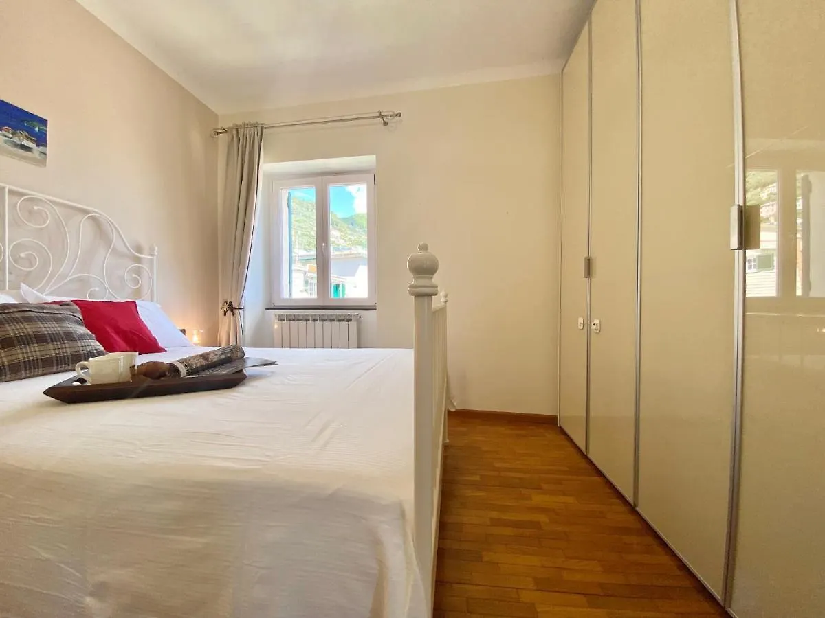 Casaviva - Lovely Seaview Trilo In Genova Nervi Apartment